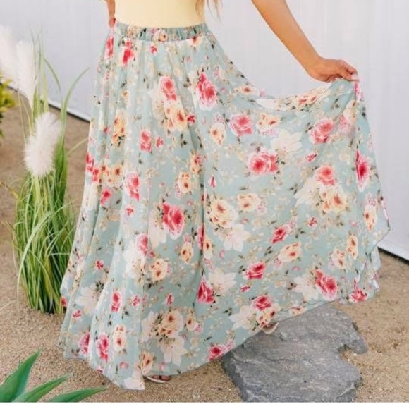 NanaMacs Fashiononics Garden cafe floral skirt (Sage) SMALL NEW - Picture 6 of 8